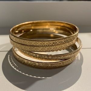 Gold bangle bracelet set